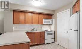 1401 - 3880 DUKE OF YORK BOULEVARD | Mississauga Ontario | Slide Image Nine