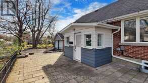 39 WOODWARD AVENUE | Brampton Ontario | Slide Image Four