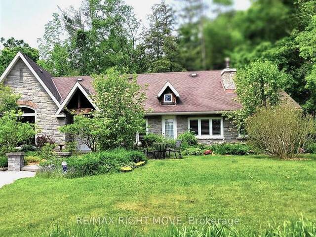 3528 GLENHAVEN BEACH ROAD Innisfil Ontario, L9S 2Z3 - 3 Bedrooms Waterfront Home For sale