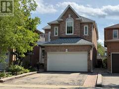 17 VILLANDRY CRESCENT Vaughan Ontario, L6A 2R2