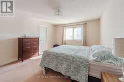 17 VILLANDRY CRESCENT | Vaughan Ontario | Slide Image Eighteen