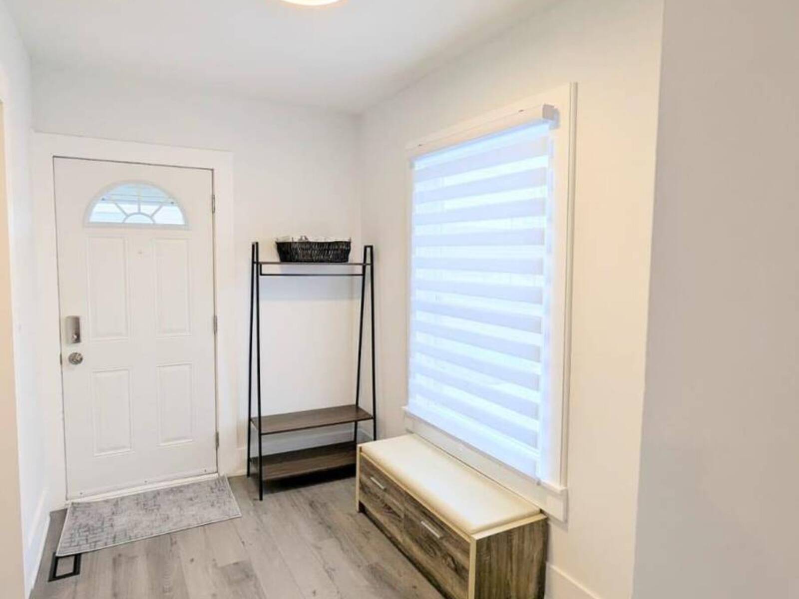 34 TASKER STREET, St. Catharines, Ontario L2R 3Z8