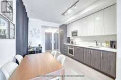 1711 - 330 RICHMOND STREET W | Toronto Ontario | Slide Image Eleven