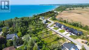 7027 BLUE COAST HEIGHTS | Plympton-Wyoming Ontario | Slide Image Six