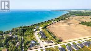 7027 BLUE COAST HEIGHTS | Plympton-Wyoming Ontario | Slide Image Eight