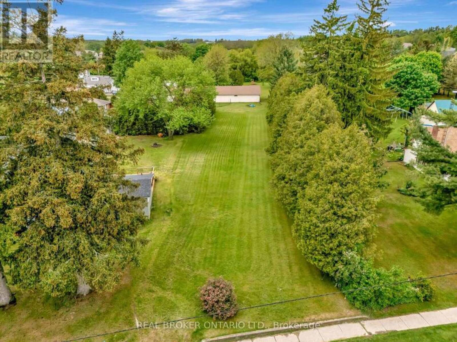 B - 729 MOUNT PLEASANT ROAD, Brantford, Ontario N0E 1K0