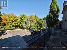 42 MARYVALE CRESCENT | Richmond Hill Ontario | Slide Image Seventeen