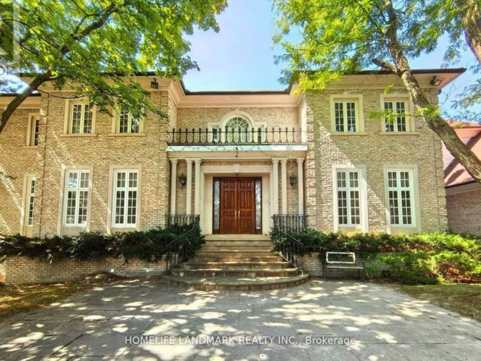 42 MARYVALE CRESCENT, Richmond Hill, Ontario L4C 6P8