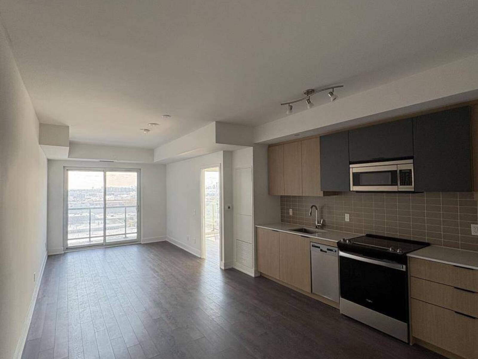 1001 - 1350 ELLESMERE ROAD, Toronto, Ontario M1P 0G6