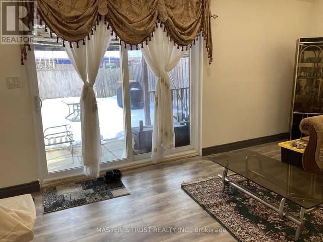 #6 - 374 DRIFTWOOD AVENUE Toronto Ontario, M3N 2P5 - 4 Bedrooms Condo For Sale