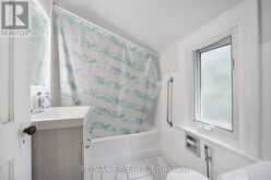 6198 DELAWARE STREET | Niagara Falls Ontario | Slide Image Thirty-three