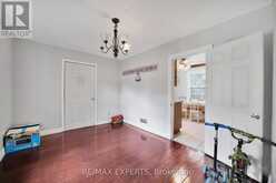 6198 DELAWARE STREET | Niagara Falls Ontario | Slide Image Six