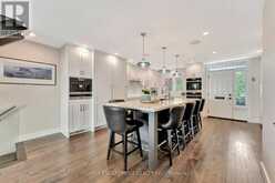 3 - 2136 OLD LAKESHORE ROAD | Burlington Ontario | Slide Image Eight