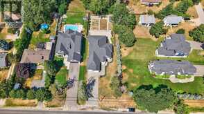 300 SHANTY BAY ROAD | Barrie Ontario | Slide Image Two