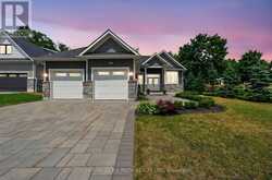 300 SHANTY BAY ROAD | Barrie Ontario | Slide Image Four