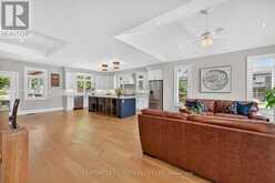 300 SHANTY BAY ROAD | Barrie Ontario | Slide Image Nine