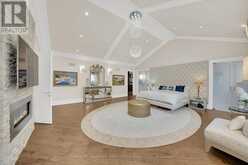 24 DEW DROP COURT | Vaughan Ontario | Slide Image Fourteen