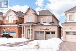 283 FLEETWOOD DRIVE | Oshawa Ontario | Slide Image Three