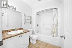 4 UNITS W/20 RMS - 327 SPRUCE STREET | Waterloo Ontario | Slide Image Nineteen