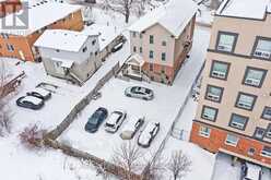 4 UNITS W/20 RMS - 327 SPRUCE STREET | Waterloo Ontario | Slide Image Twenty-one