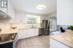 198 ROMFIELD CIRCUIT | Markham Ontario | Slide Image Fifteen