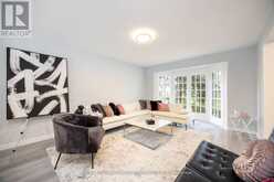 198 ROMFIELD CIRCUIT | Markham Ontario | Slide Image Seven