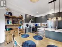 28 GEMINI DRIVE | Barrie Ontario | Slide Image Nine