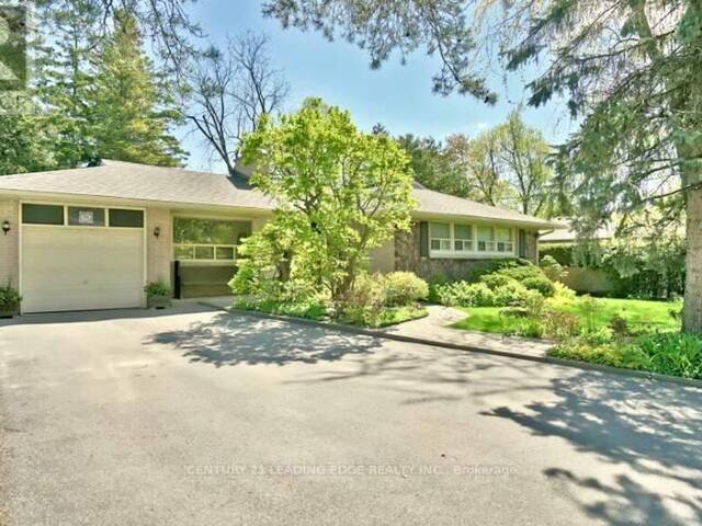 91 LUCAS STREET Richmond Hill Ontario, L4C 4P4 - 4 Bedrooms Home For Sale