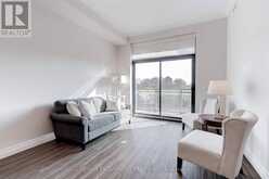 106 - 3290 NEW STREET | Burlington Ontario | Slide Image Seventeen