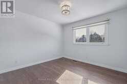 6 IRIS COURT | Hamilton Ontario | Slide Image Thirty-three