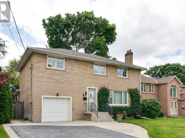 11 URBANDALE AVENUE Toronto Ontario, M2M 2G9 - 5 Bedrooms Home For Sale