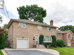 11 URBANDALE AVENUE Toronto Ontario, M2M 2G9