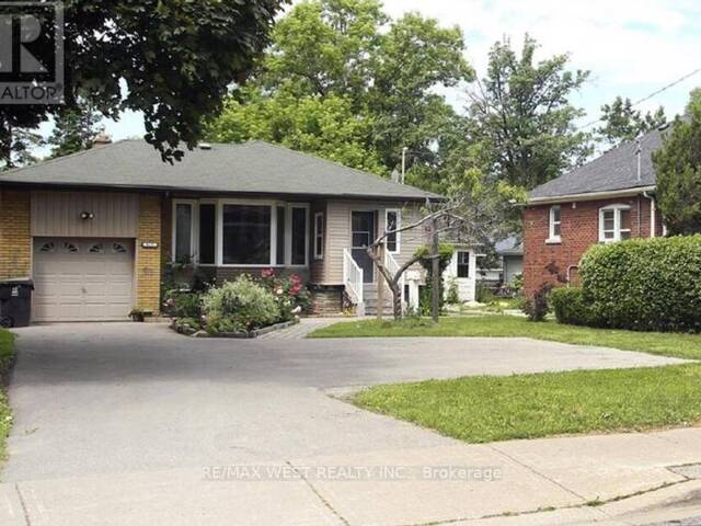 812 KENNEDY ROAD Toronto Ontario, M1K 2C8 - 6 Bedrooms Home For Sale
