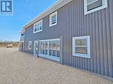 1035 METRO ROAD N | Georgina Ontario | Slide Image Six