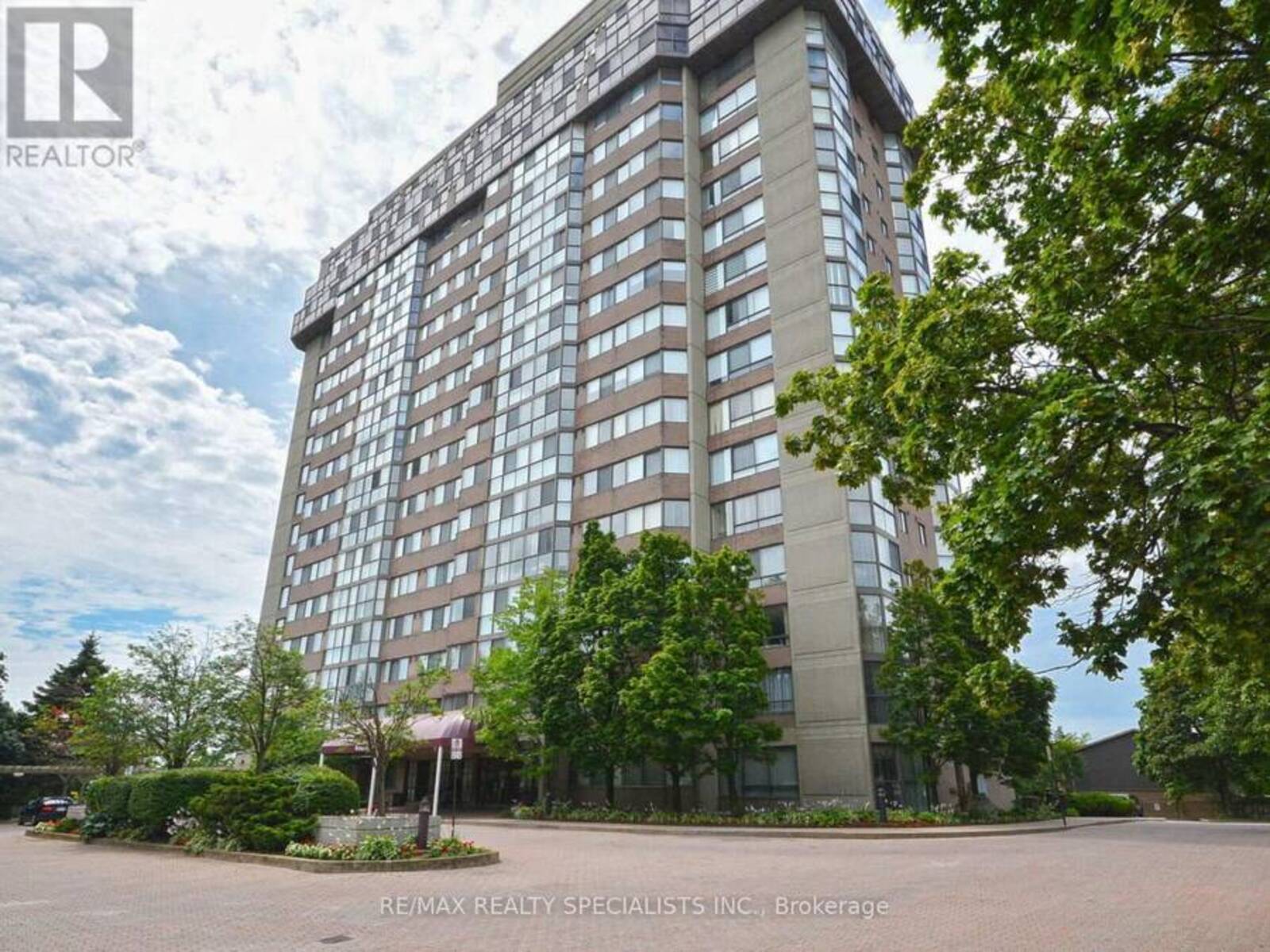 1002 - 880 DUNDAS STREET W, Mississauga, Ontario L5C 4H3