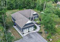 2117 ELANA DRIVE | Orillia Ontario | Slide Image Four
