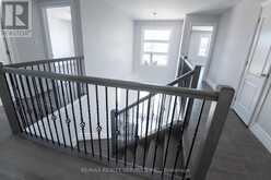 150 TUSCANY TRAIL | Chatham Ontario | Slide Image Fifteen