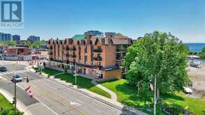 303 - 102 BRONTE ROAD | Oakville Ontario | Slide Image One