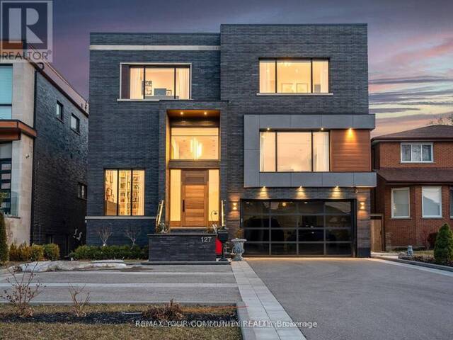 127 ELGIN MILLS ROAD W Richmond Hill Ontario, L4C 4M1 - 8 Bedrooms Home For Sale