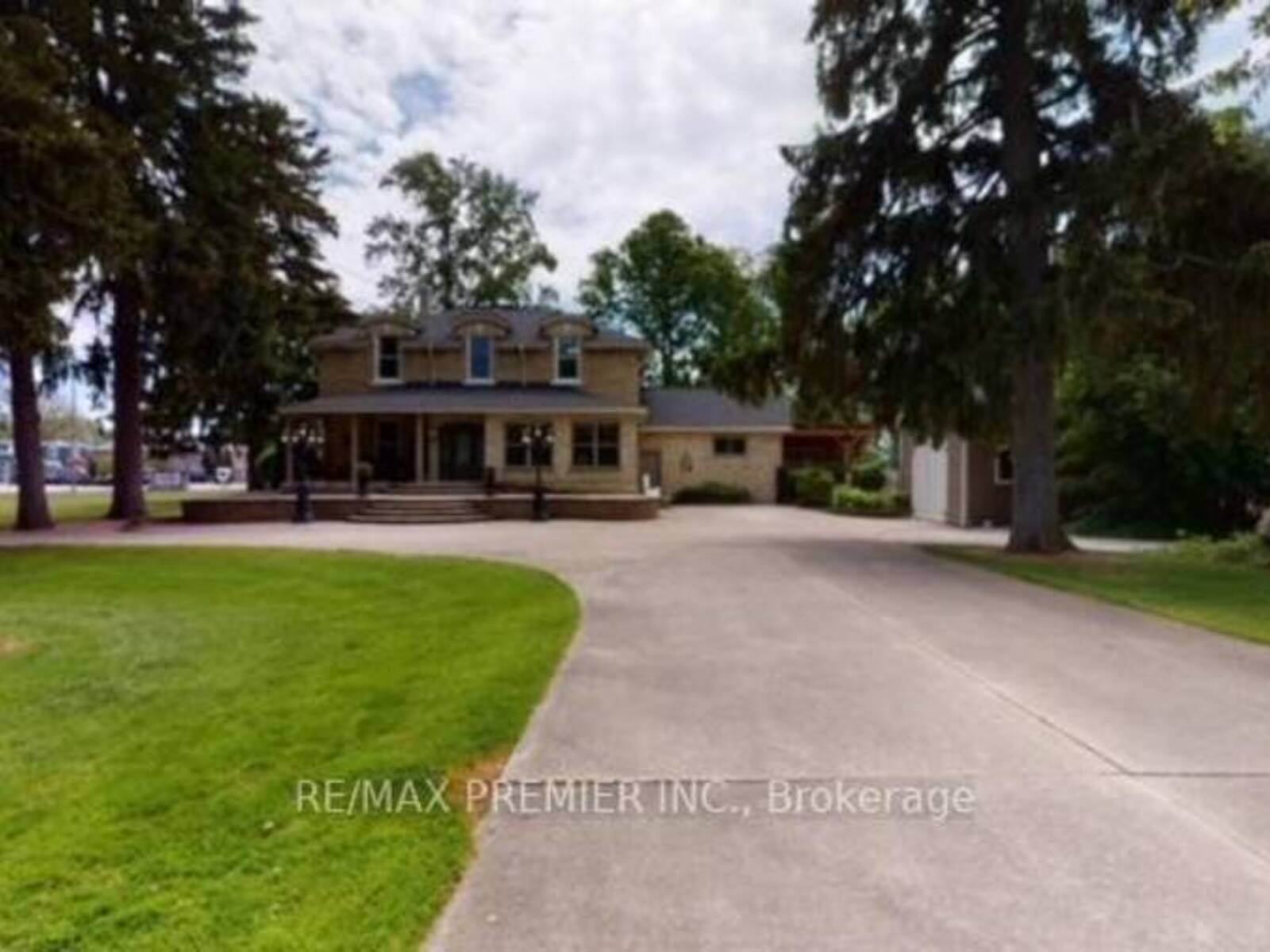 70791-70799 LONDON ROAD, Exeter, Ontario N0M 1S2