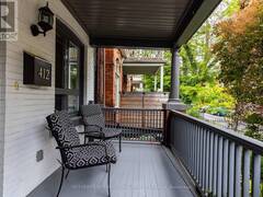 412 WELLESLEY STREET E Toronto Ontario, M4X 1H6