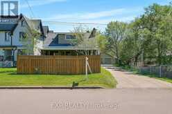 1331 ST. JAMES AVENUE | Mississauga Ontario | Slide Image Three