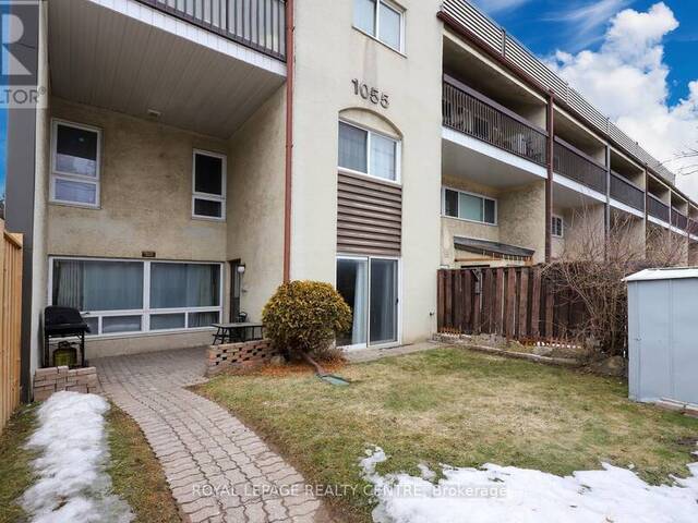 171 - 1055 DUNDAS STREET E Mississauga Ontario, L4Y 3X6 - 3 Bedrooms Condo For Sale