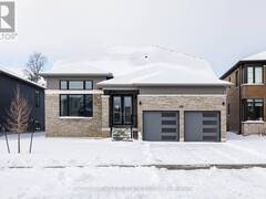 146 ROSEANNE CIRCLE Wasaga Beach Ontario, L9Z 0N1