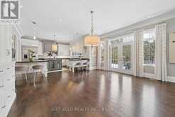 8 THORNHILL AVENUE | Vaughan Ontario | Slide Image Thirteen