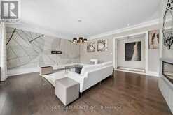 8 THORNHILL AVENUE | Vaughan Ontario | Slide Image Fifteen