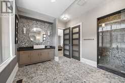 8 THORNHILL AVENUE | Vaughan Ontario | Slide Image Thirty