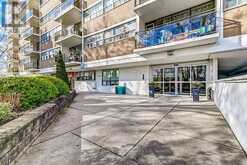 601 - 212 KERR STREET | Oakville Ontario | Slide Image Three