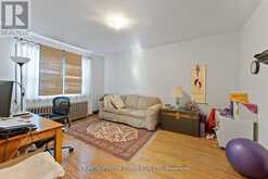 17 AUGUSTA AVENUE | Toronto Ontario | Slide Image Seventeen