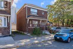 17 AUGUSTA AVENUE | Toronto Ontario | Slide Image Two
